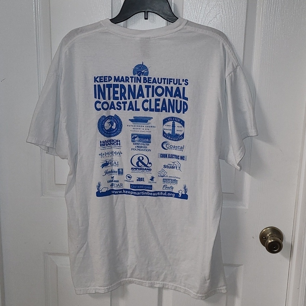 Gildan Unisex White Short Sleeve Tshirt Blue Martin County Coastal Florida XL - Picture 2 of 9